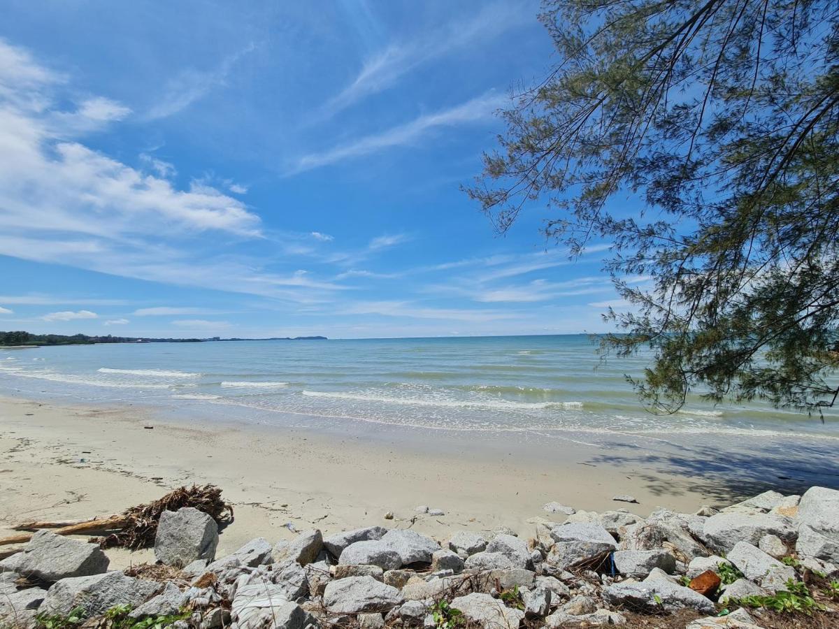 Sunshine Bay Resort Port Dickson Eksteriør billede